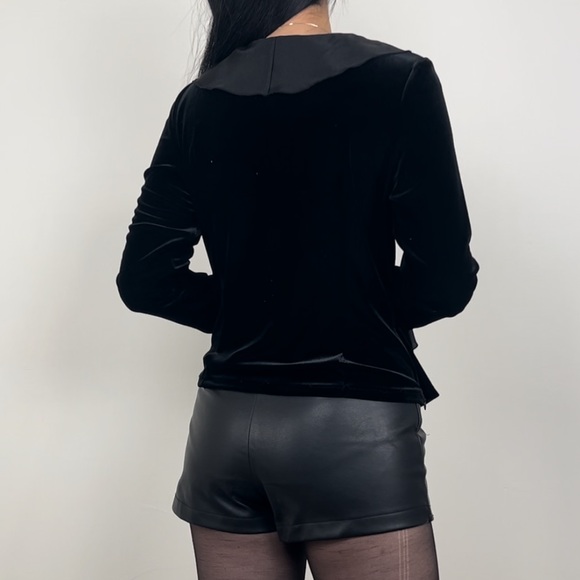 Vintage JS Boutique Black Velvet With Satin Fringe - Picture 4 of 8